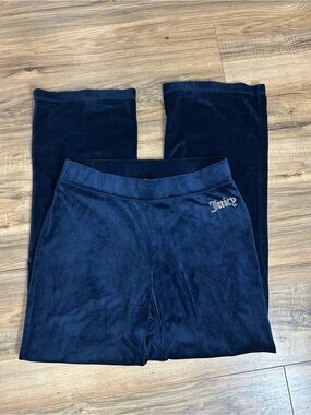 Juicy Couture Navy Velour Pants with Pink Logo Tag